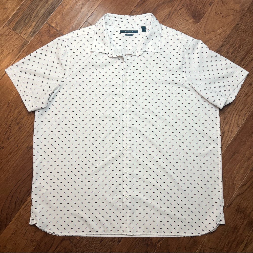 Perry Ellis White Shirt with Red and Blue Pattern Mens XXL